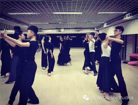 舞动青春，从附近国标舞培训班启程