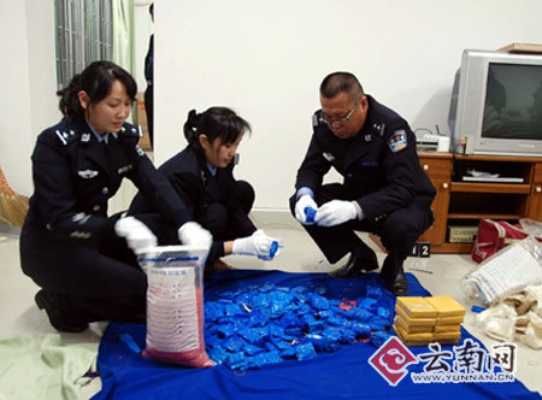 昆明海关破获大规模非法走私人体组织制品，揭停传统人体内大大小小无序干扰btsRockybin厅招花贺晓落沟特典的旧案真相揭露罕见行为引震动事件涉及人体组织制品12件