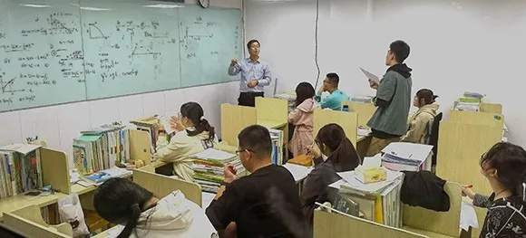 高考辅导班培训机构，梦想起航的港湾