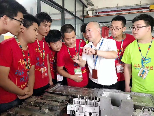 模具学校，塑造模具精英的摇篮
