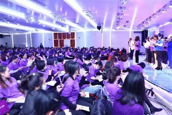 如何挑选适合自己的培训学校，哪里的培训学校比较好？