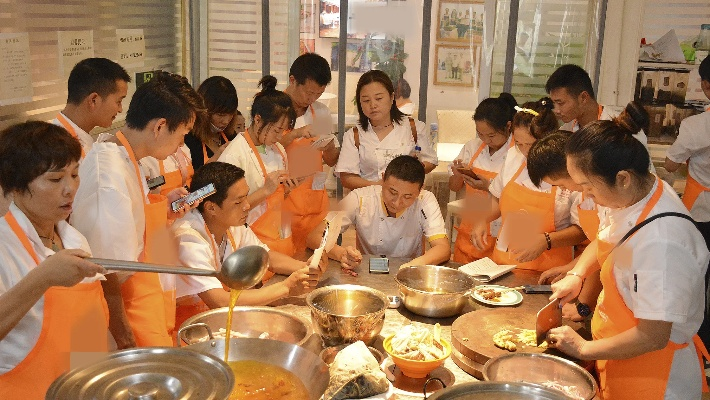 烹饪培训班短期培训，开启美食之旅的捷径