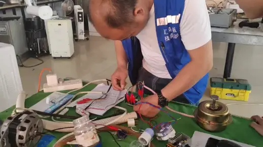 家电维修学校，专业技能培养，开启维修辉煌之路